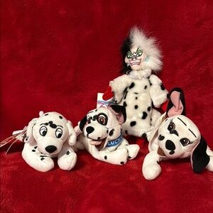 Disney Vintage Cruella Devil and Dalmatians Plush Collection